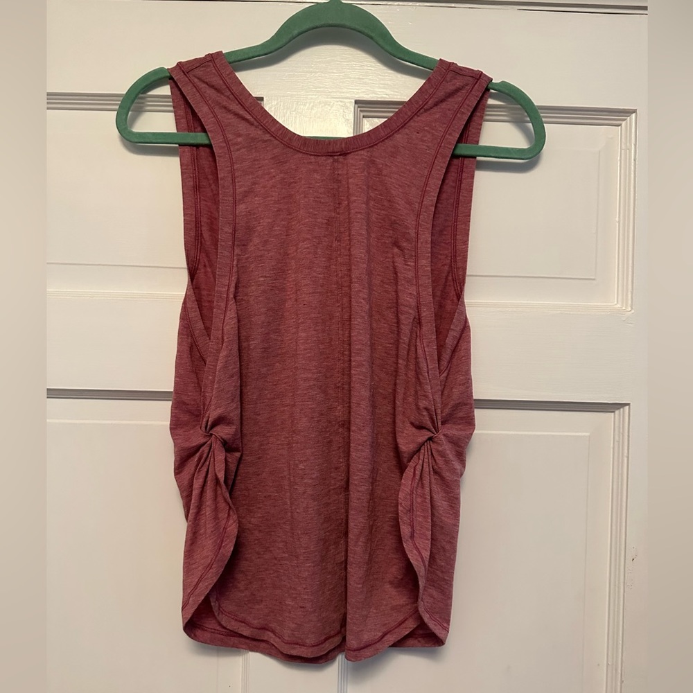 Lulu lemon open v back loose tank
